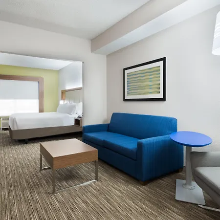 Holiday Inn Express & Suites - Columbus Airport East By Ihg Exterior foto