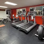 Holiday Inn Express & Suites - Columbus Airport East By Ihg 